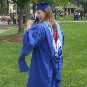 Meet your Posher, Laura